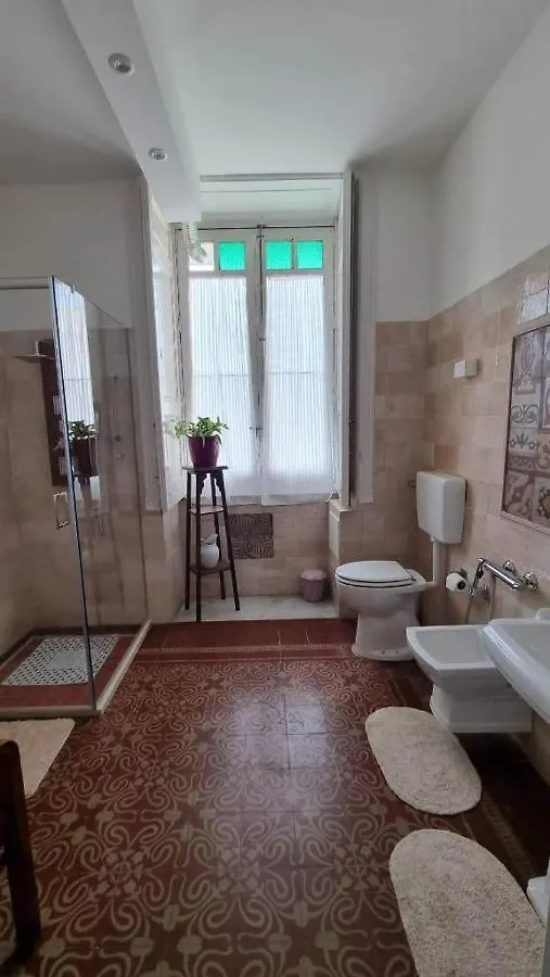 Bed and Breakfast B& B Ca De Andreas CTA 0*,  Italia